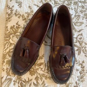 G.H. Bass & Co. Burgundy Tassel Kiltie Loafers